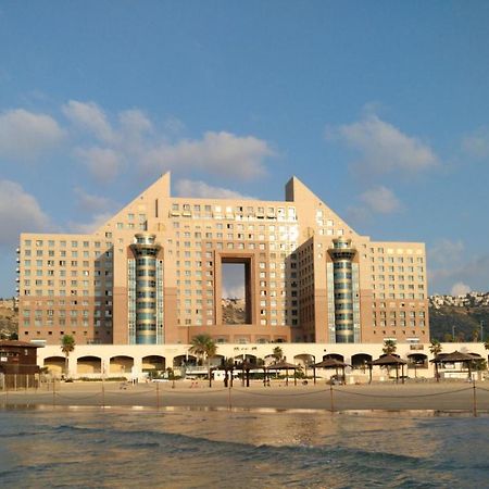 Dream Holiday Apartment Haifa Exterior photo